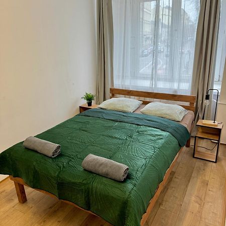 Nice Rooms In City Center Cracovia Exterior foto