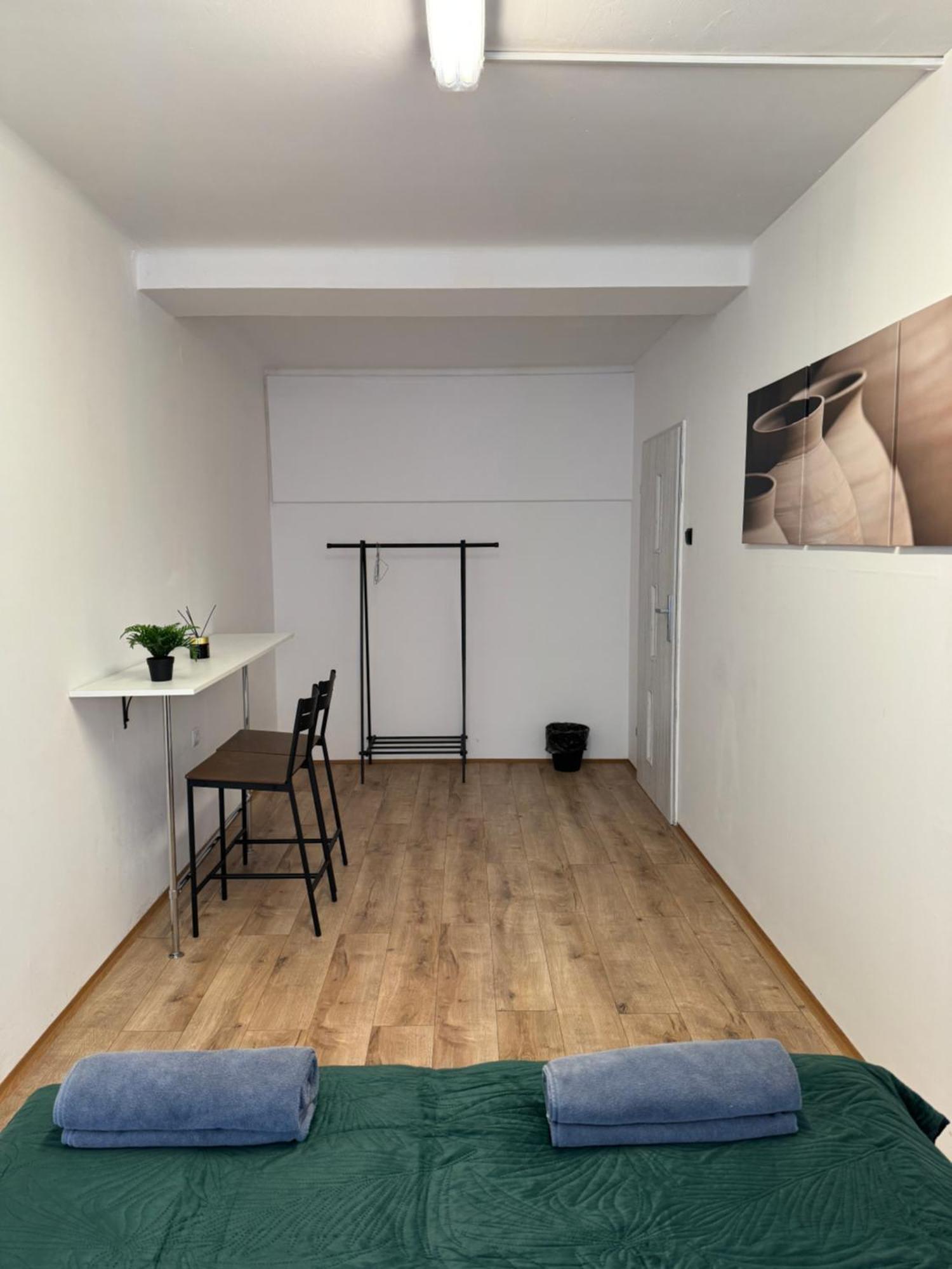 Nice Rooms In City Center Cracovia Exterior foto